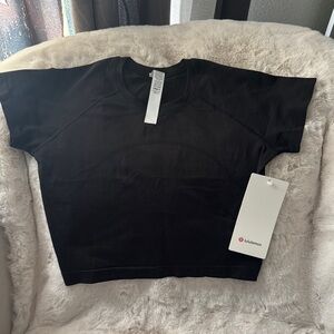 Lululemon Black Swiftly Tech Cropped Short Sleeve 2.0